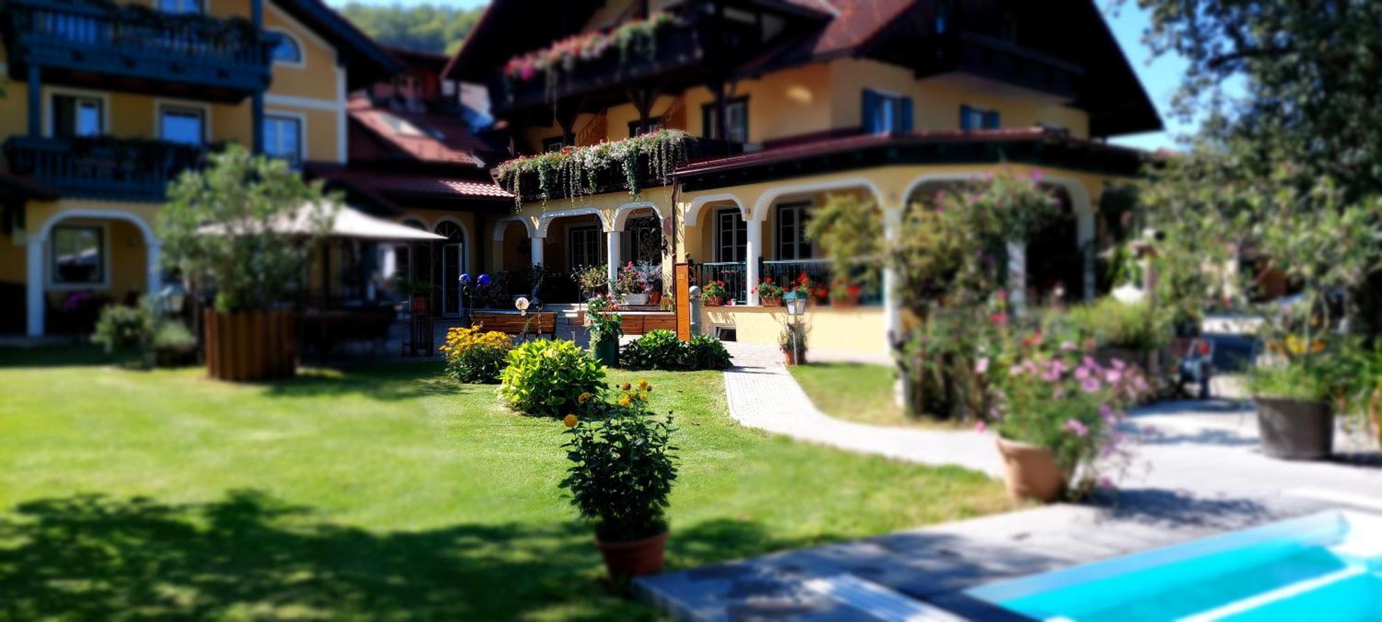 Landhotel Waldmuehle Санкт-Георген-им-Аттергау Экстерьер фото